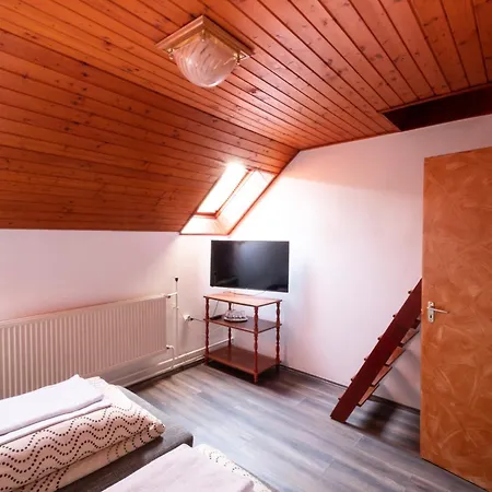 住宿加早餐酒店 帆朵尔维佳朵住宿加早餐旅馆 3*