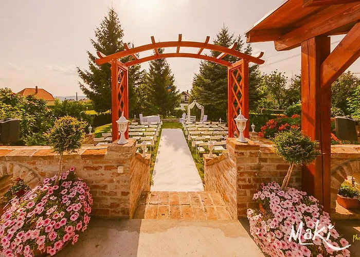 Vandor Vigado Bed & Breakfast 3*